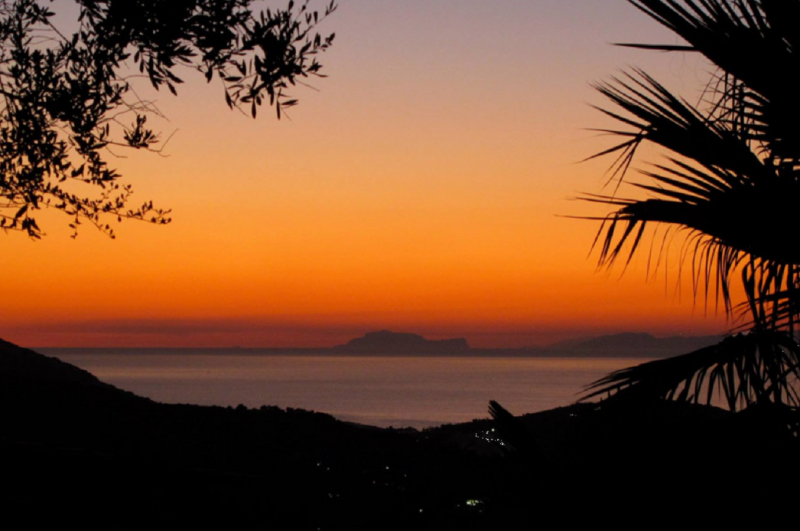 28. Panorama Capri Sunset.png